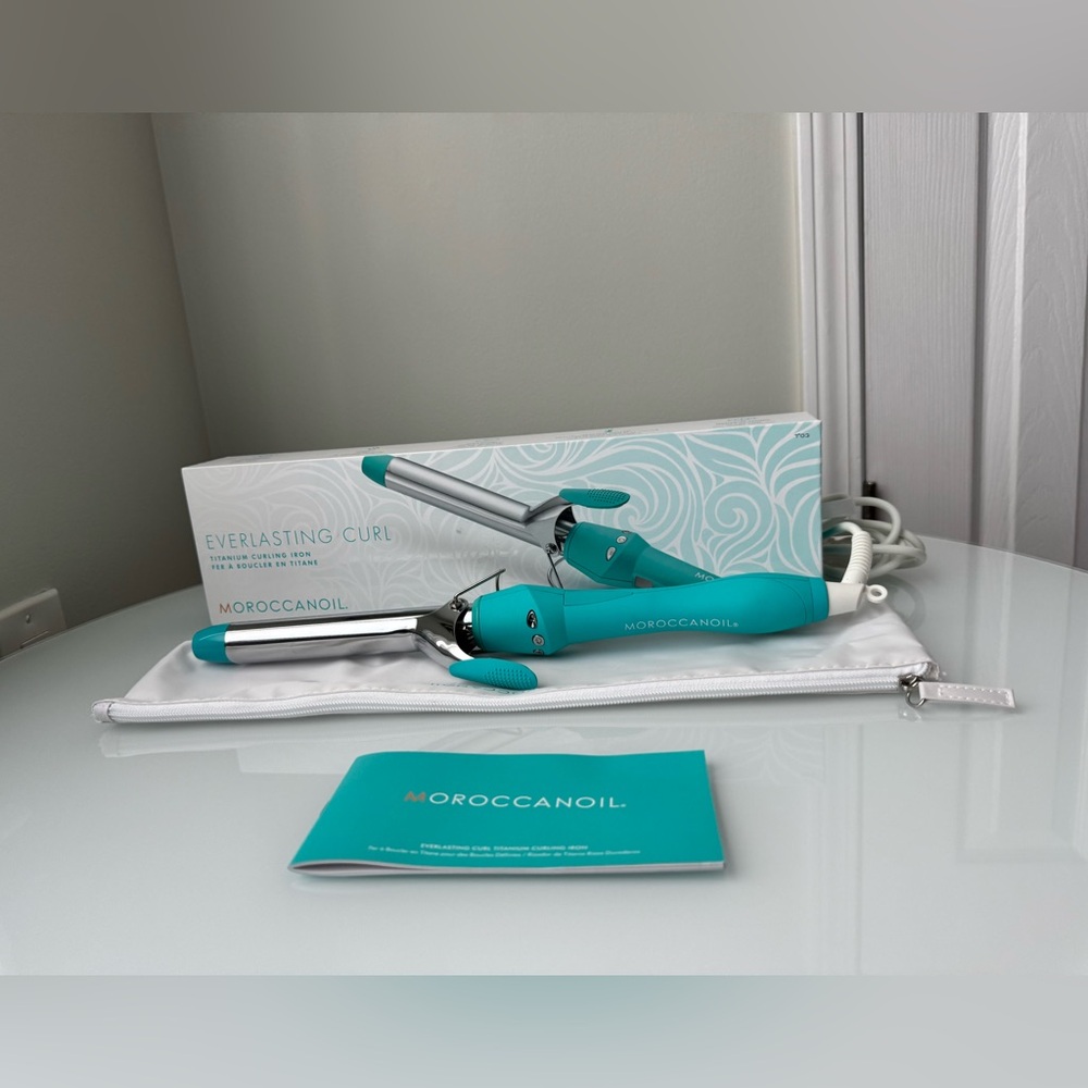 Moroccanoil Curling Iron Everlasting Curl 1" Titanium Turquoise Digital Boxed
